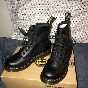New Black Pascal Dr. Martens